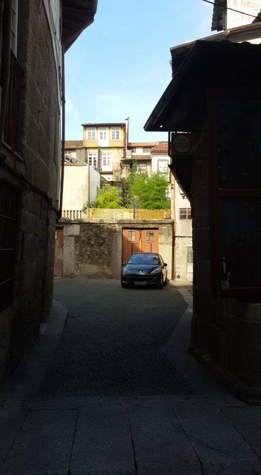 Entrance to Rua Retiro